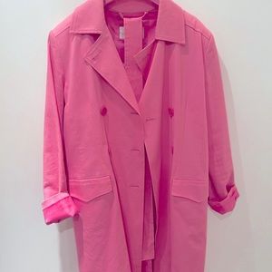 VINTAGE Linda Richards trench coat. 
LA boutique brand. Circa 2004.
100% cotton